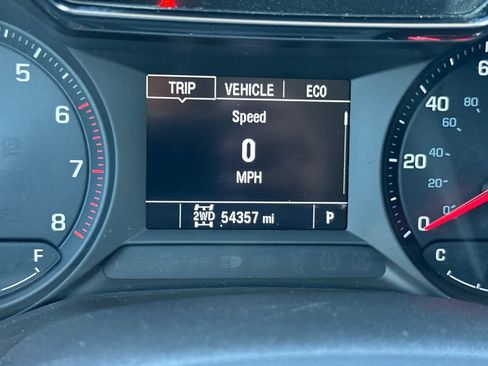Used 2023 Chevrolet TrailBlazer LT AWD/4WD image 28