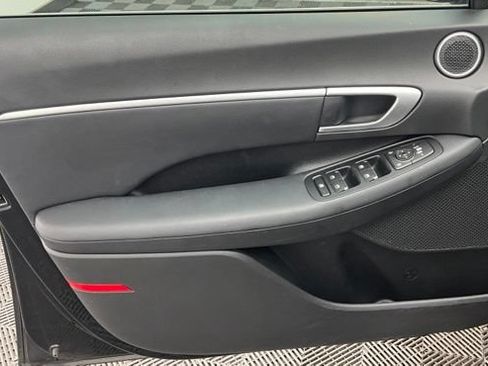 Used 2026 Hyundai Sonata Blue FWD image 9