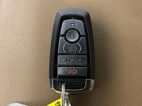 Certified 2023 Ford F150 Lariat AWD/4WD image 35