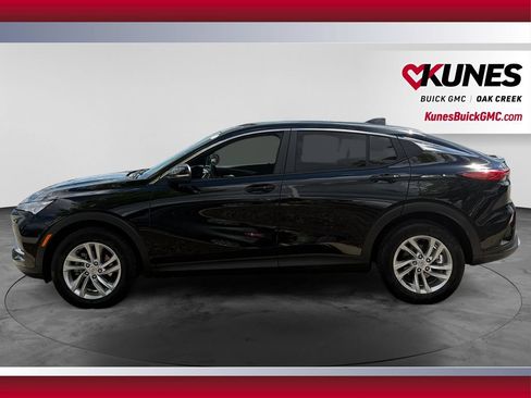 Used 2025 Buick Envista Preferred w/ Convenience I Package FWD image 5