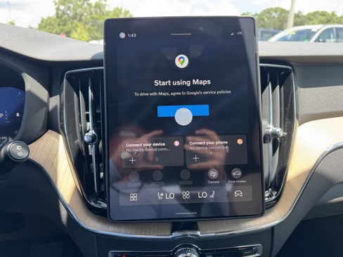 New 2026 Volvo XC60 B5 Core w/ Protection Package image 20