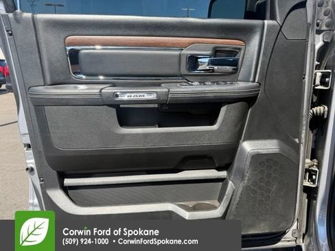 Used 2019 RAM 1500 Laramie RWD image 18