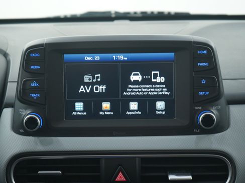 Used 2018 Hyundai Kona SE image 16