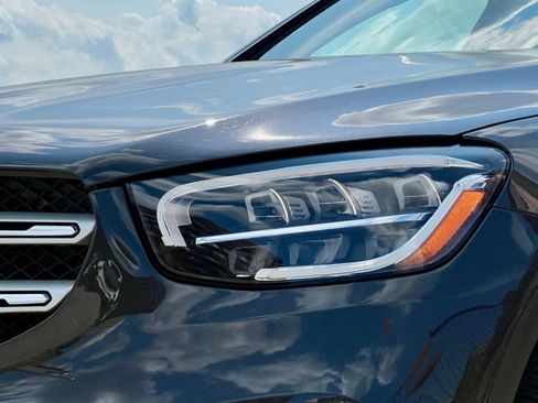 Certified 2022 Mercedes-Benz GLC 300 4MATIC image 5