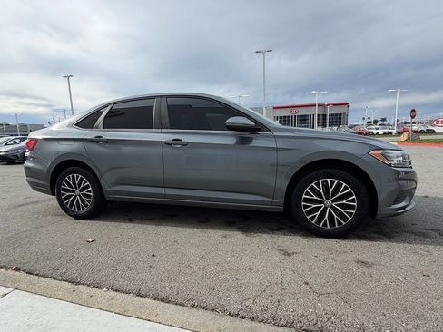 Used 2020 Volkswagen Jetta S image 7