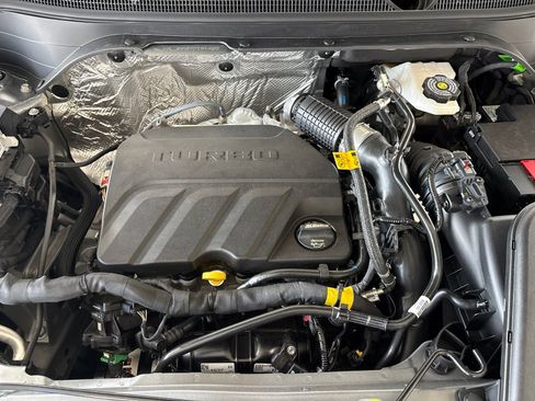New 2026 Chevrolet Trax RS w/ Sunroof Package FWD image 30