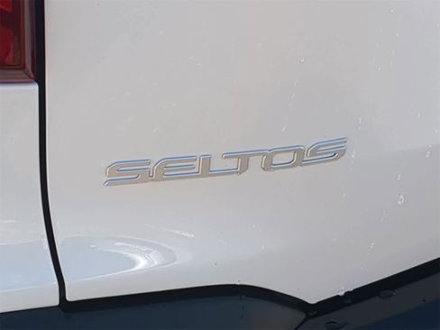 Used 2024 Kia Seltos S image 20