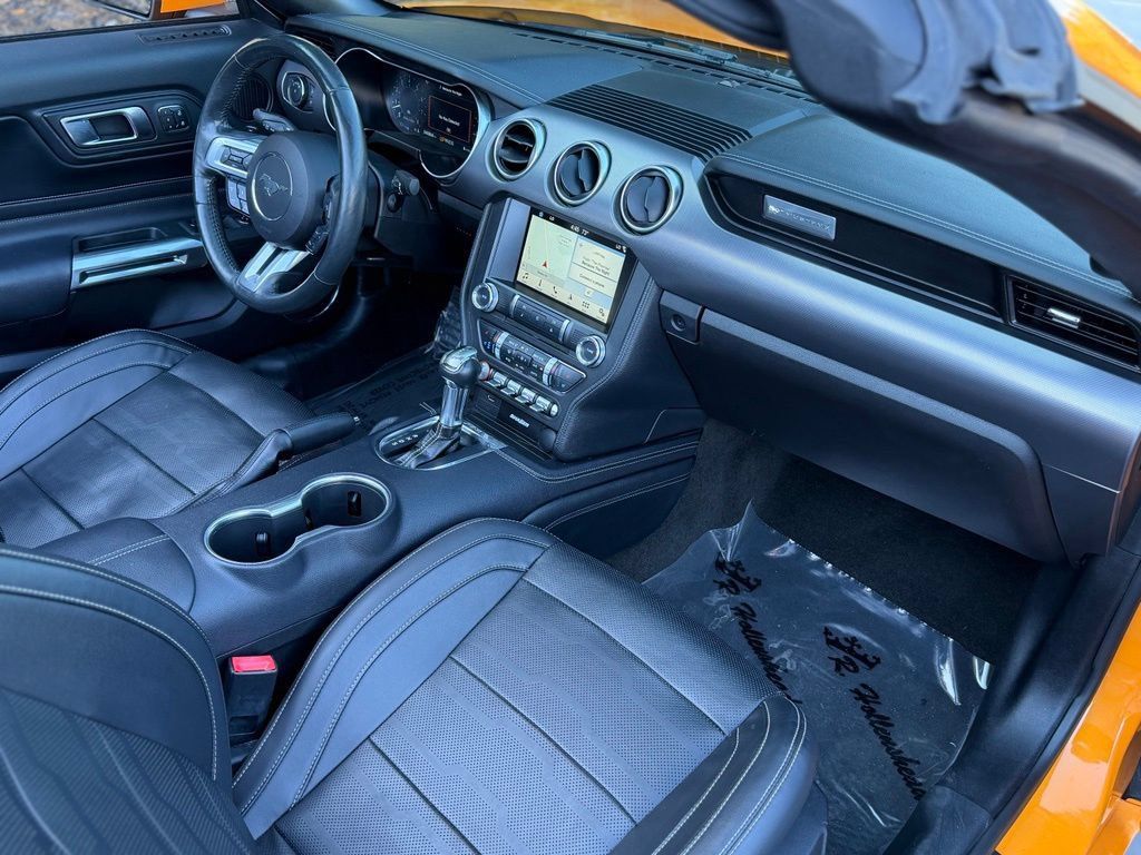 Used 2018 Ford Mustang GT Premium w/ Equipment Group 401A RWD image 33