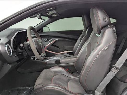 Used 2022 Chevrolet Camaro ZL1 RWD image 14