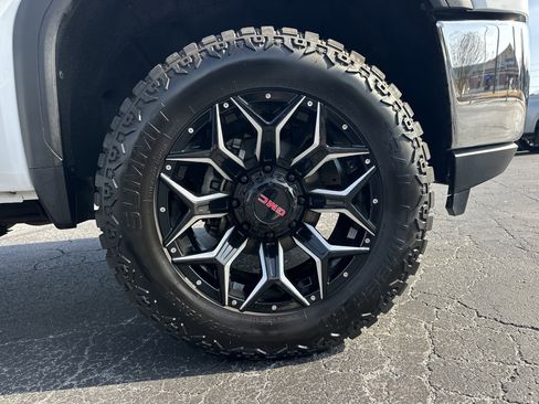 Used 2022 GMC Sierra 2500 Pro w/ Convenience Package image 13