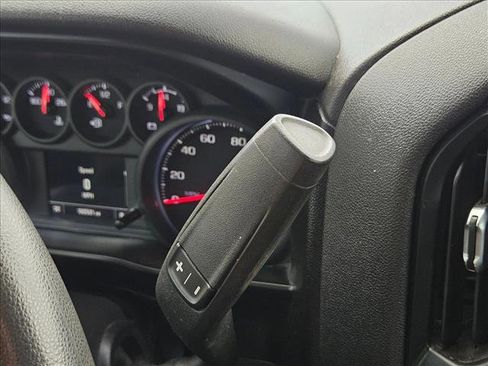 Used 2021 Chevrolet Silverado 1500 Custom RWD image 14