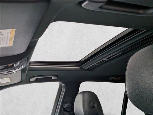 Certified 2018 Mercedes-Benz GLE 350 4MATIC image 16