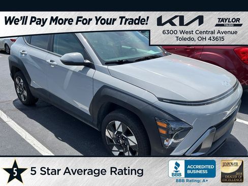 Used 2025 Hyundai Kona SEL AWD/4WD image 1