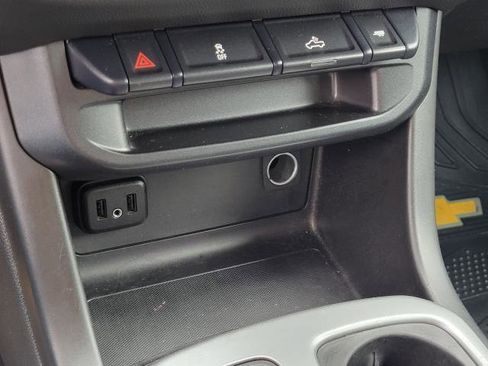 Used 2019 Chevrolet Colorado LT w/ Redline Special Edition image 30