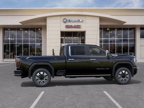 New 2026 GMC Sierra 2500 Denali w/ Denali Reserve Package image 5