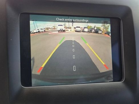Used 2019 Jeep Cherokee Latitude Plus FWD image 20