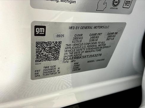 New 2026 Buick Enclave Sport Touring w/ Super Cruise Package image 14