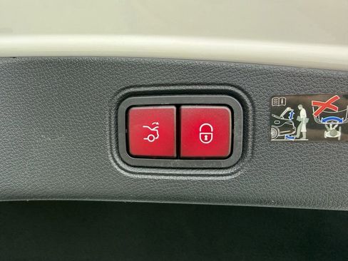 Used 2022 Mercedes-Benz E 53 AMG E 53 AMG image 35