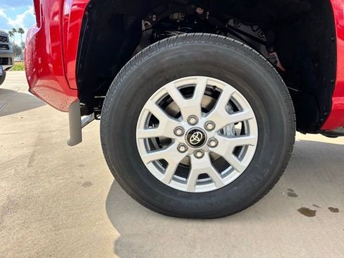 New 2026 Toyota Tacoma SR AWD/4WD image 7