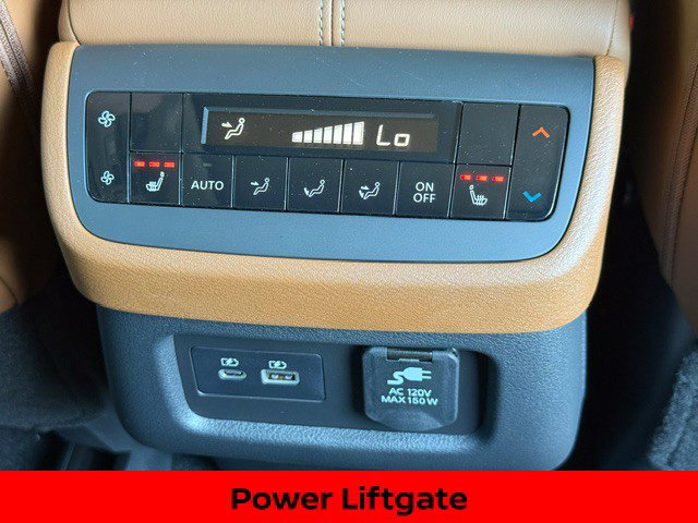 Certified 2025 Nissan Pathfinder Platinum w/ Cargo Package AWD/4WD image 20