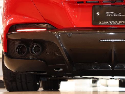 Certified 2022 Ferrari Portofino M image 60