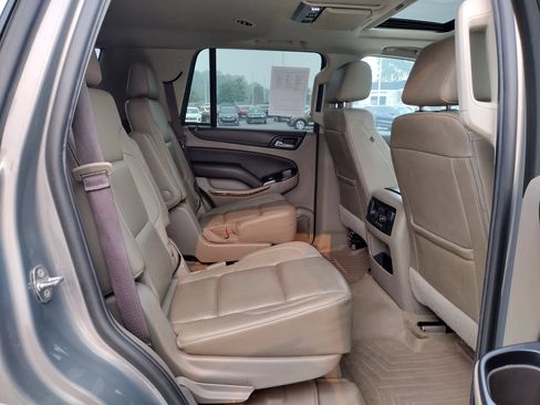 Used 2018 Chevrolet Tahoe Premier AWD/4WD image 14