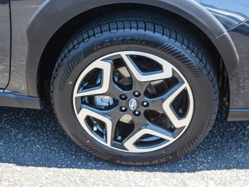 Used 2019 Subaru Crosstrek 2.0i Limited w/ Moonroof Package w/Navigation AWD/4WD image 13