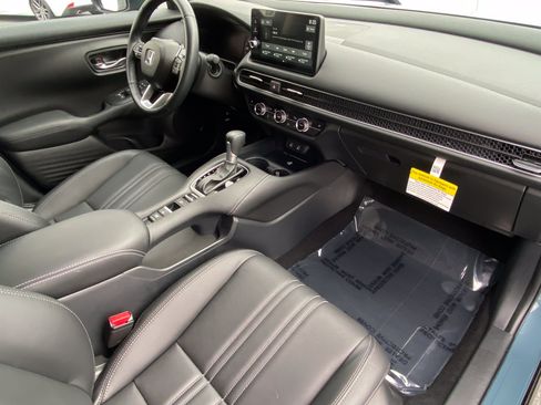 Certified 2026 Honda HR-V EX-L image 8