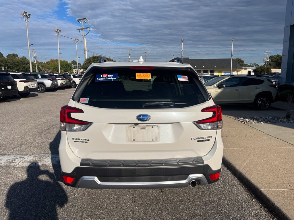 Used 2021 Subaru Forester Touring AWD/4WD image 5
