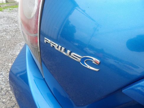 Used 2012 Toyota Prius C Two FWD image 5
