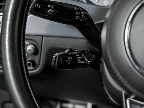 Used 2016 Audi S8 AWD/4WD image 29
