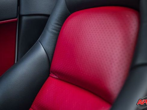 Used 2010 Chevrolet Corvette Grand Sport w/ Preferred Equipment Group image 27