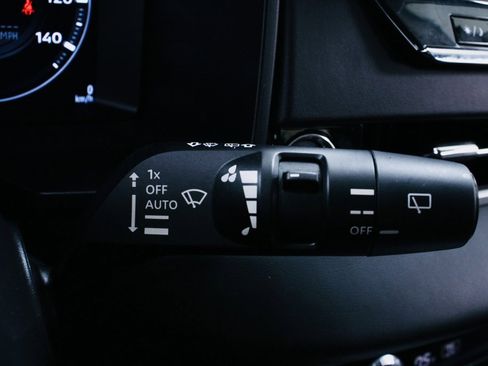 Used 2023 Mitsubishi Outlander SEL image 17