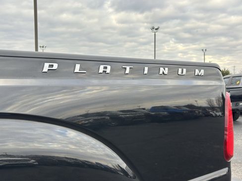 Used 2015 Ford F250 Platinum image 15