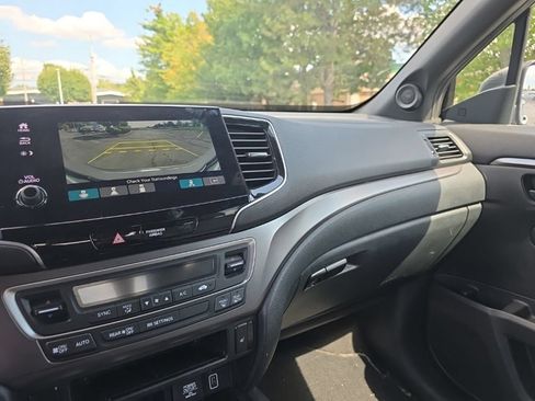 Used 2023 Honda Passport EX-L image 21