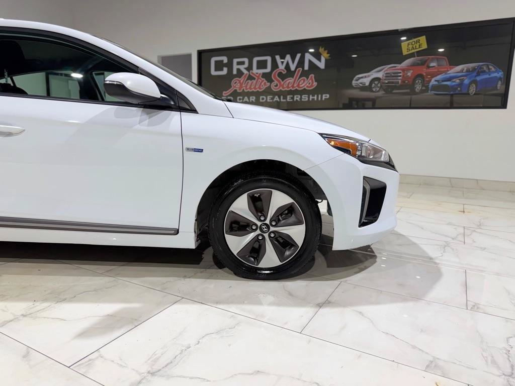Used 2019 Hyundai Ioniq Electric FWD image 5