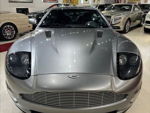 Used 2004 Aston Martin Vanquish RWD image 5