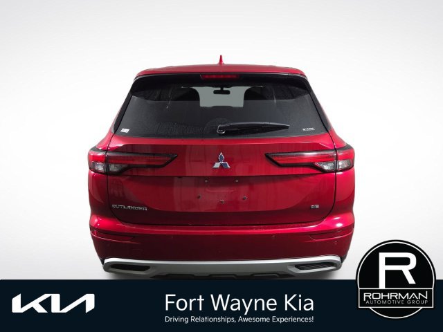 Used 2024 Mitsubishi Outlander SE AWD/4WD image 9