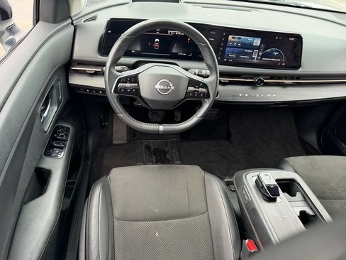 Used 2023 Nissan Ariya FWD image 13
