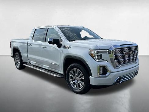 Used 2021 GMC Sierra 1500 Denali w/ Driver Alert Package II AWD/4WD image 3