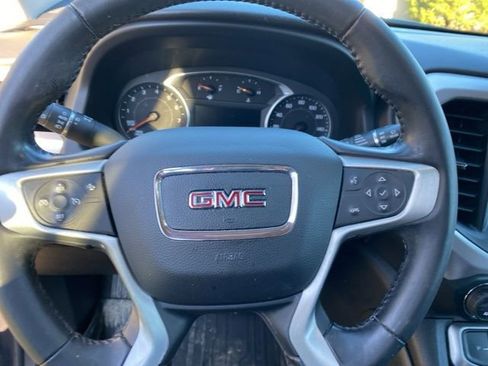 Used 2022 GMC Acadia SLT w/ Elevation Edition image 32