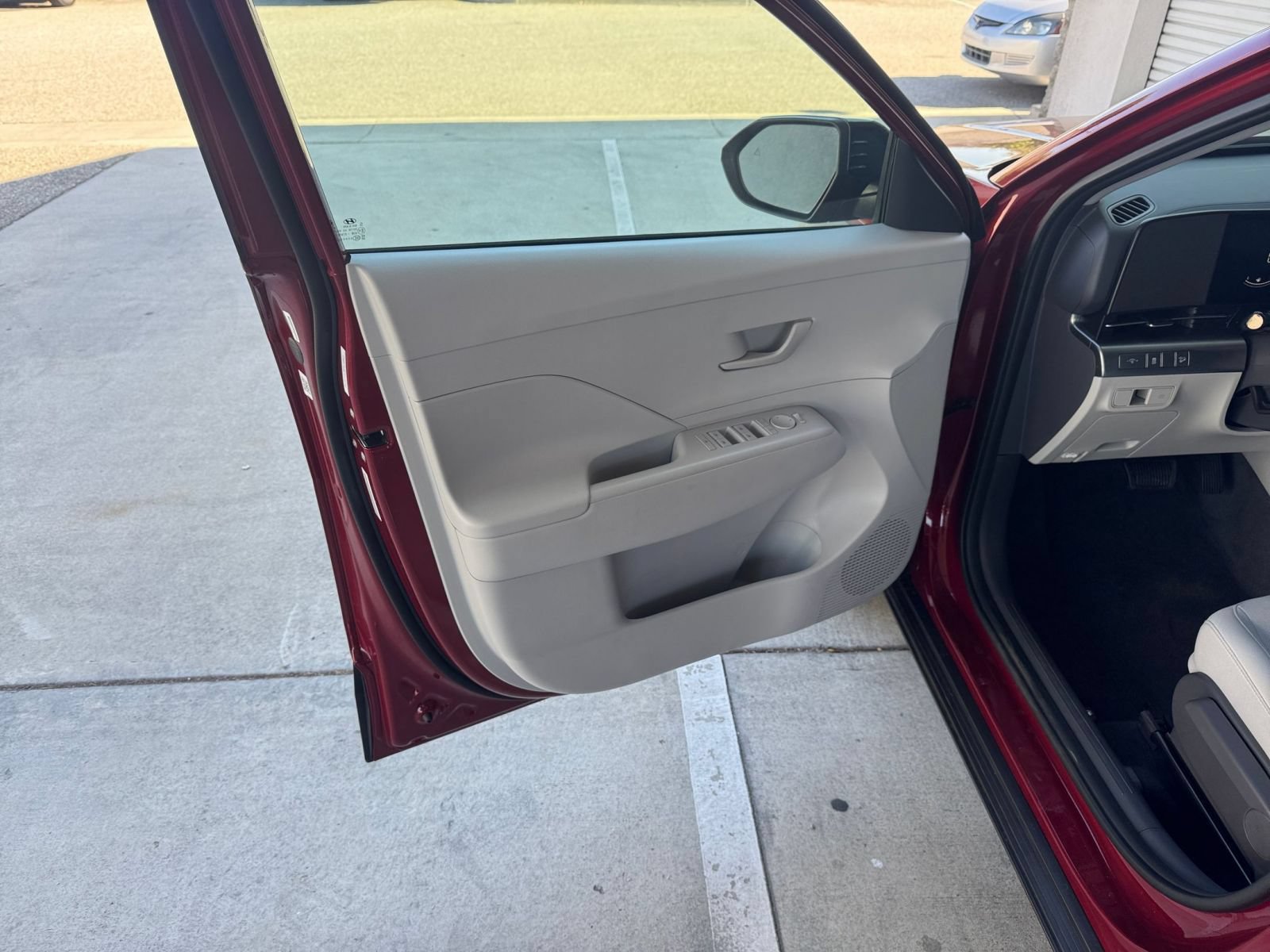 Used 2026 Hyundai Kona SEL Sport FWD image 18