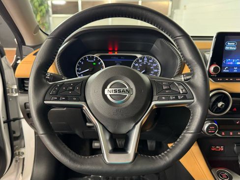 Used 2023 Nissan Sentra SV w/ SV Premium Package image 19