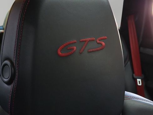 Used 2016 Porsche Cayenne GTS image 22