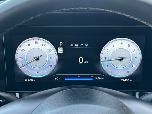 Used 2025 Hyundai Elantra Limited FWD image 31