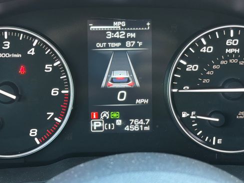 Used 2025 Subaru Forester Touring AWD/4WD image 28