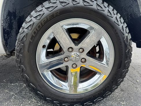 Used 2018 RAM 1500 Express w/ Express Value Package AWD/4WD image 34