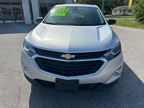 Used 2020 Chevrolet Equinox LS AWD/4WD image 8