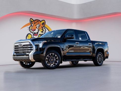 Used 2026 Toyota Tundra Limited AWD/4WD image 1