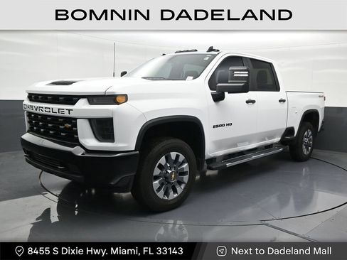 Used 2023 Chevrolet Silverado 2500 Custom w/ Custom Convenience Package image 1